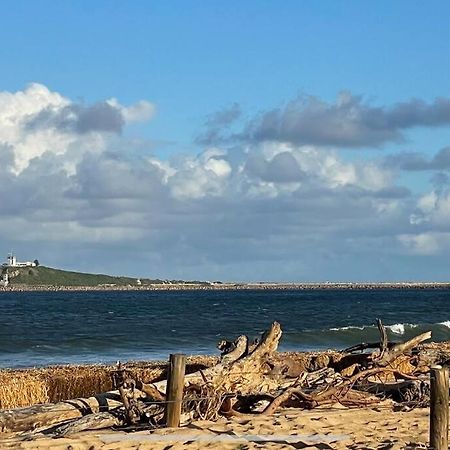 Beach House On Stockton Beach, Newcastle Villa Luaran gambar